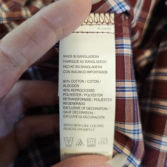 Izod Soft Wash Essentials Button-Up Shirt Regular Fit Stretch Fabric, Maroon, 4X - Picture 9 of 10